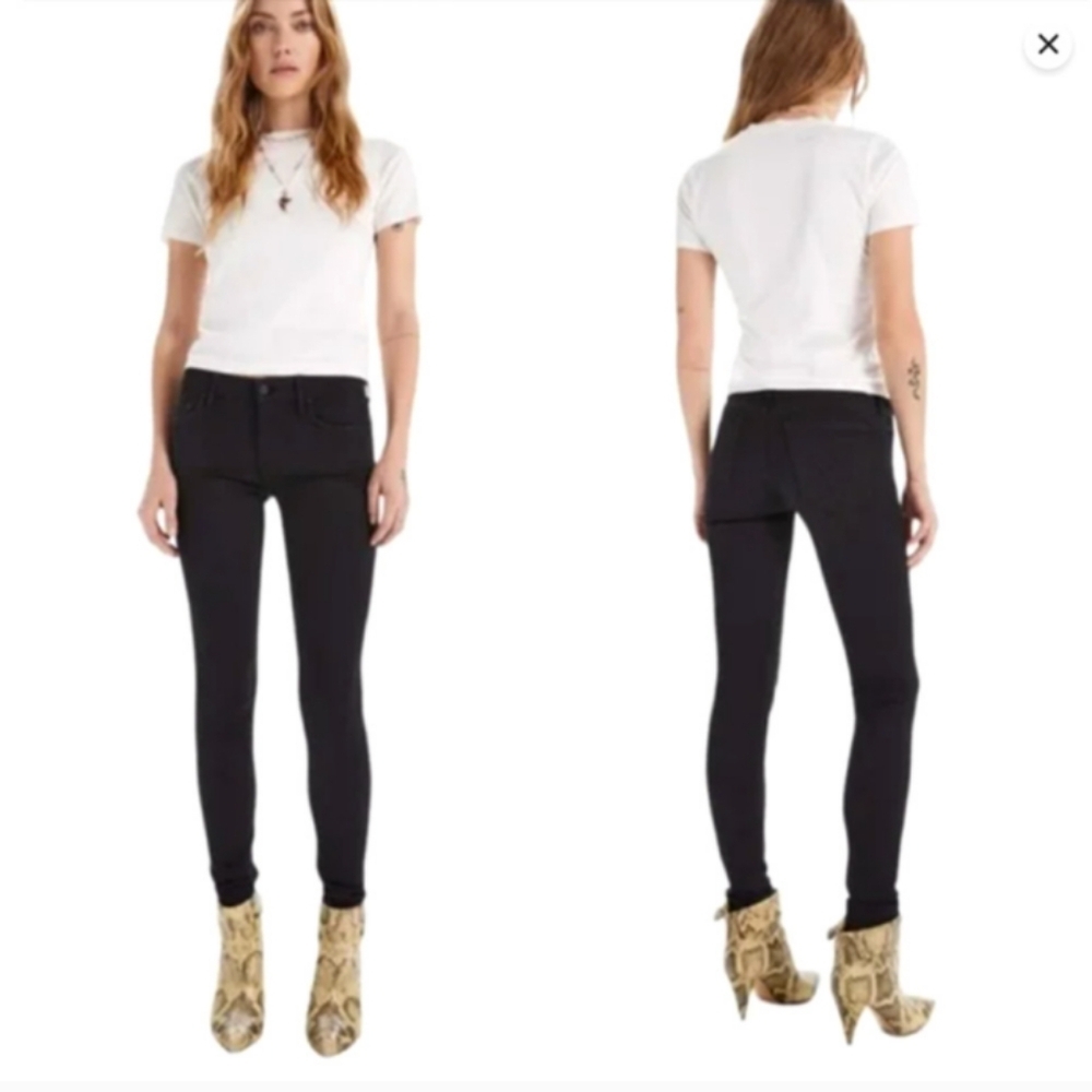 Mother High Waisted Looker Jeans in Not Guilty, Size 29